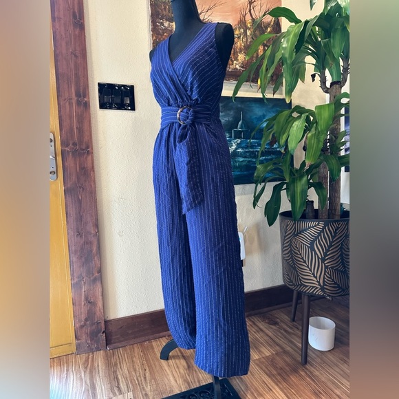 EUC Flying Tomato vibrant blue Pin Stripe strait Leg Jumpsuit crisscrossing S - Picture 4 of 9
